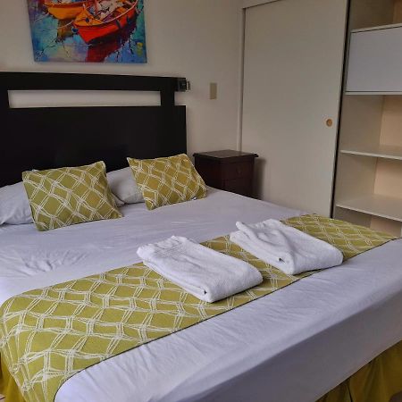 Suites & Apartments San Benito - Flats San Salvador Eksteriør billede